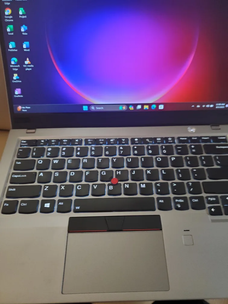 i5 windows 11pro Lenovo ThinkPad X 1 carbon Laptop thumbnail