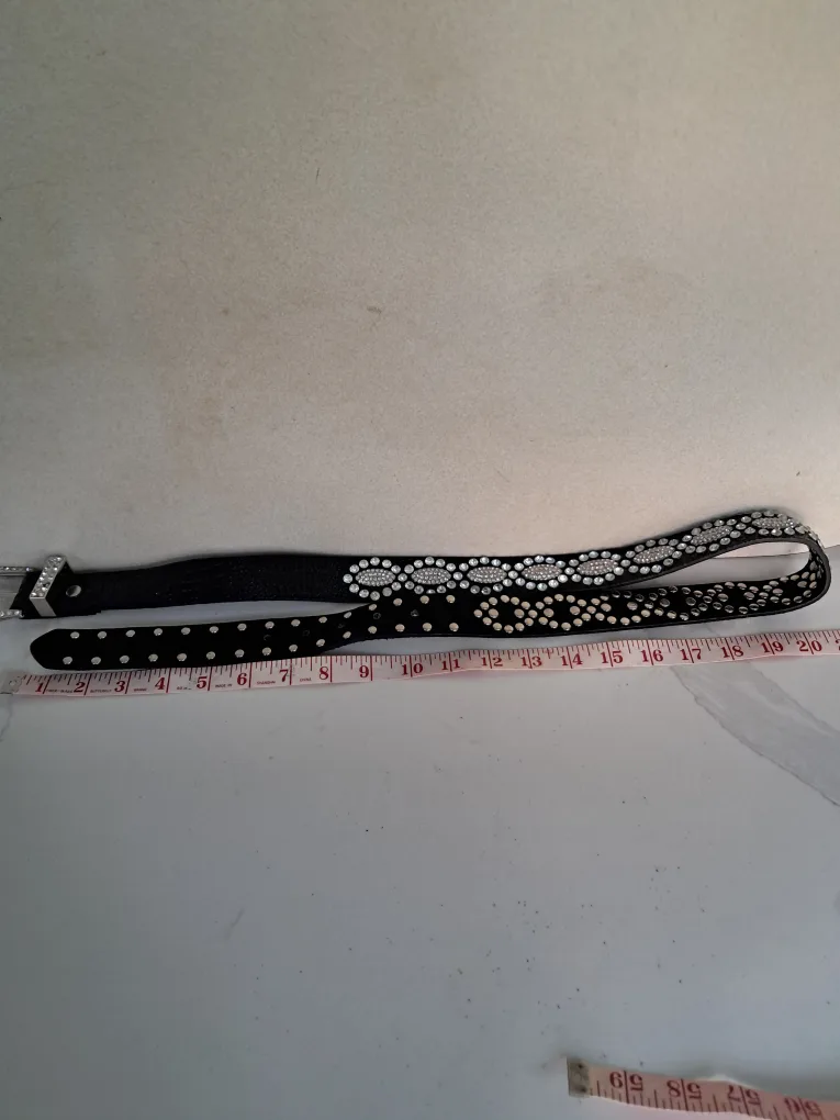 Rhinestone Embellished Belt image indicator(4)