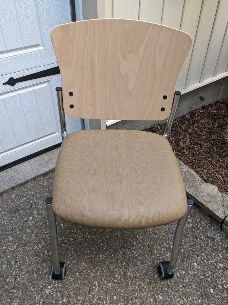 Brand New Modern Office Chair By Staples image indicator(3)