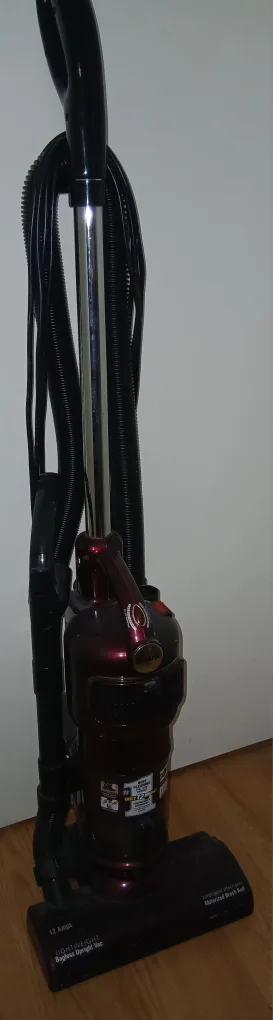 Shark Lightweight Bagless Upright Vacuum