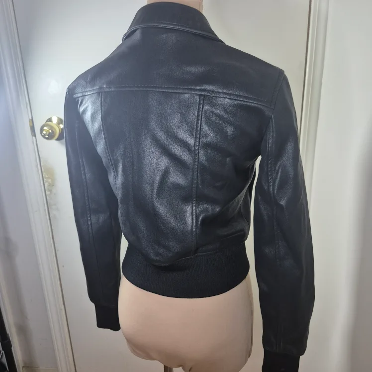 Black Leather Bomber Jacket image indicator(5)