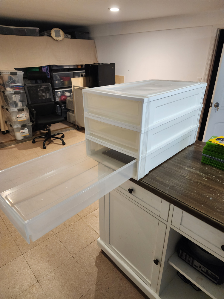 White Plastic 3-Drawer Storage Unit - photo 4