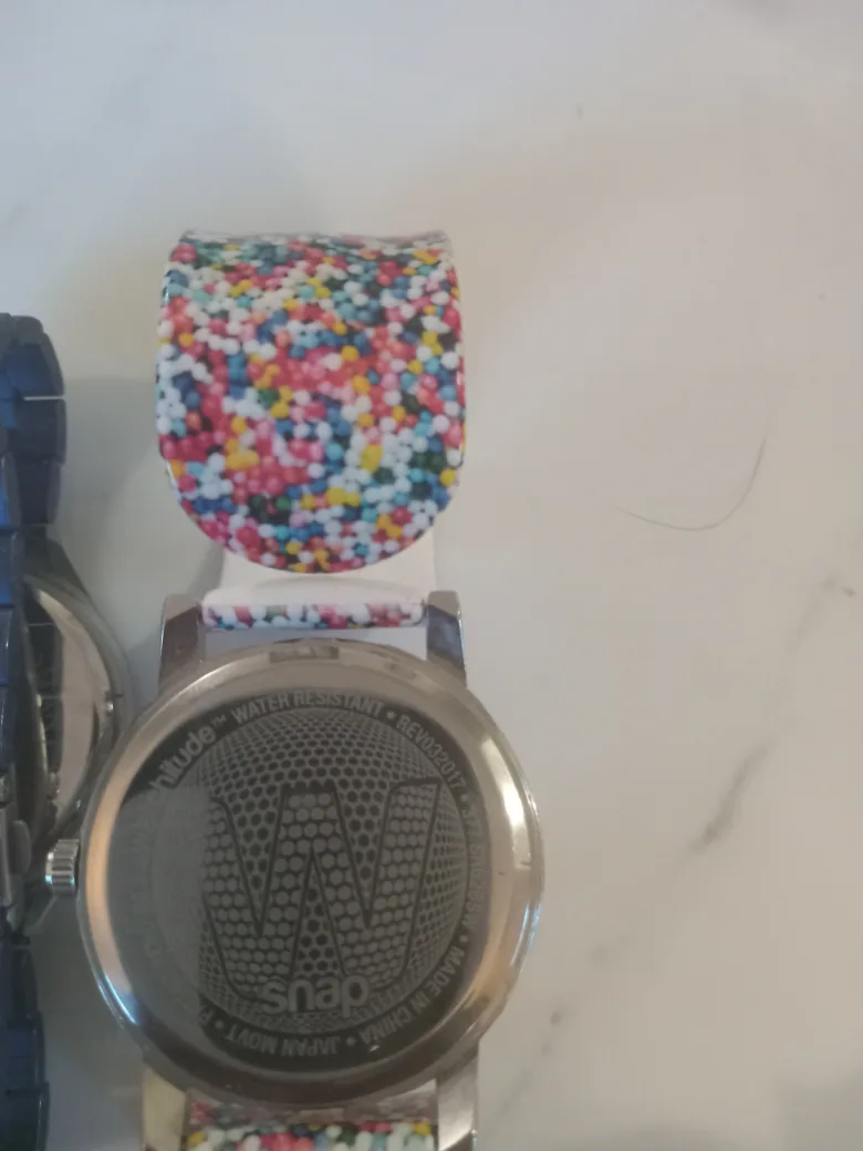 Two ACO quartz watches,two for $15 image indicator(7)