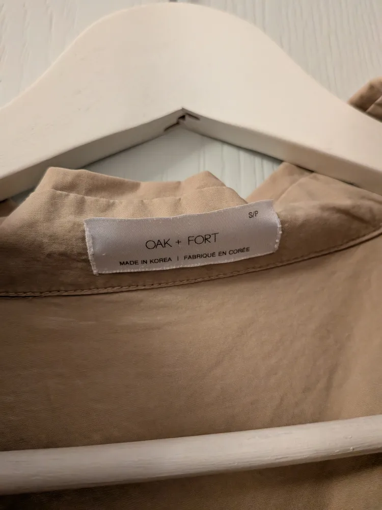 oak and fort button up shirt image indicator(3)