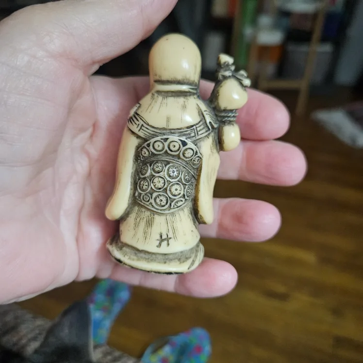 19th-c Carved Bone Japanese Old Wise Netsuke image indicator(4)