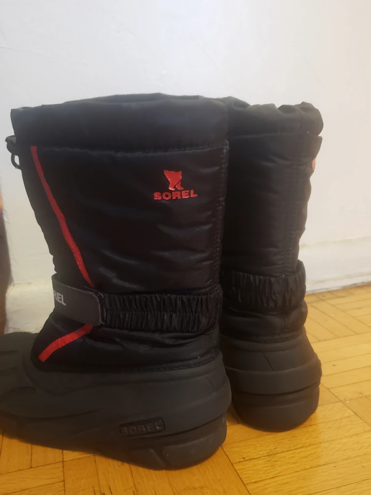 Sorel Winter Boots size 4 - photo 3