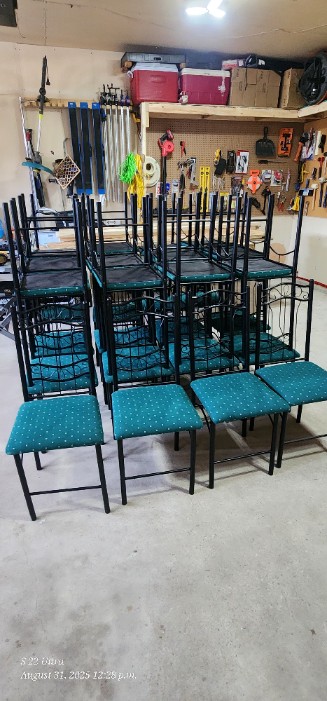 12 Metal Chairs - photo 4