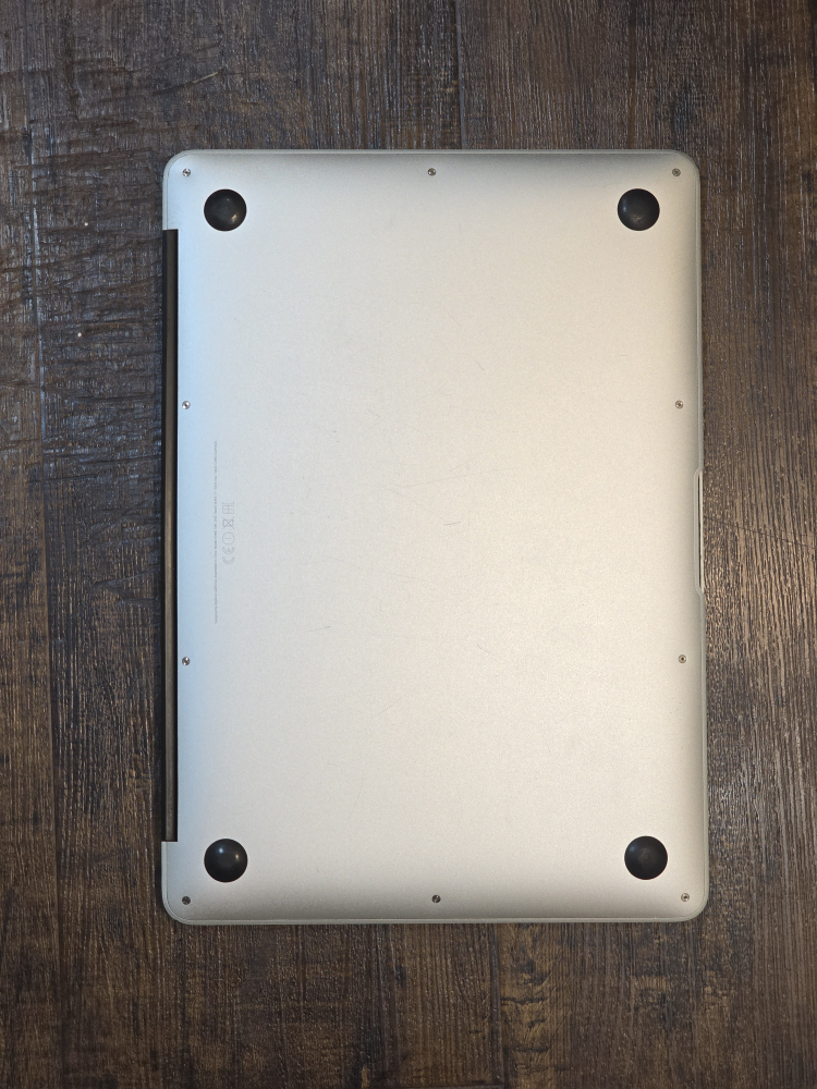 Apple MacBook Air (13-inch, Early 2015) - photo 4