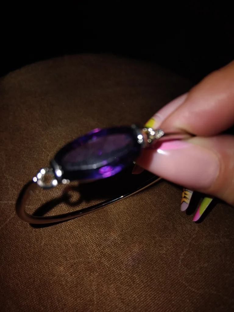 Silver Bangle Bracelet with Purple Stone image indicator(3)