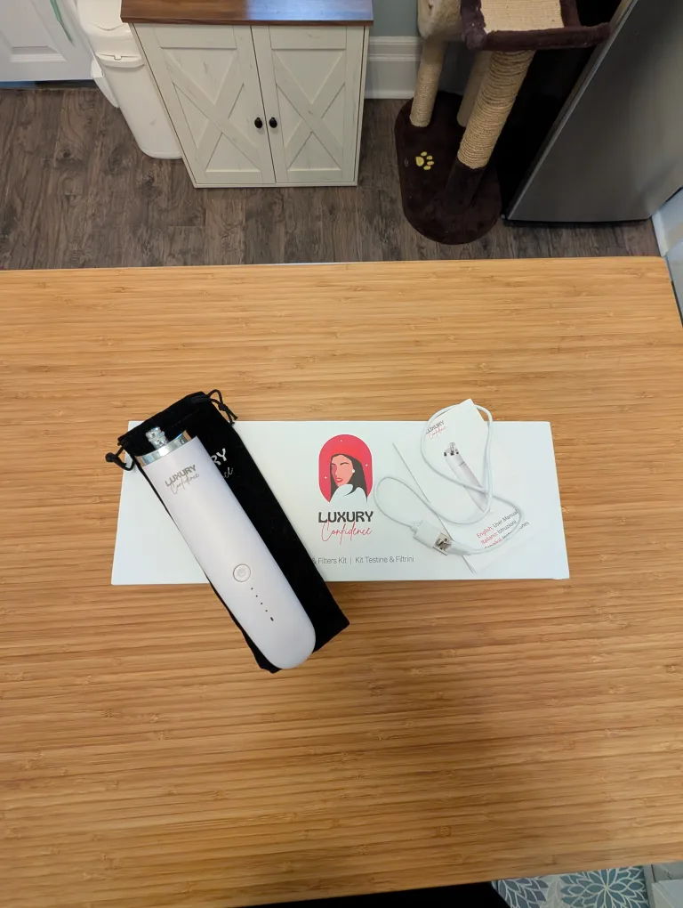 Luxury Confidence Pore Cleaner & Nozzles & Filters Kit thumbnail