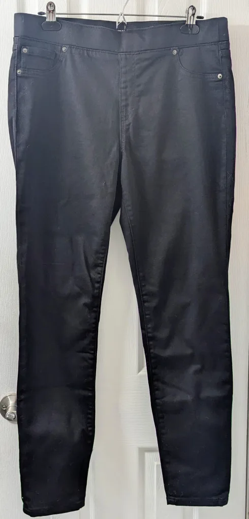 BNWOT  - Amazon Essentials Black Pull-On Jegging - Size 14 Long thumbnail