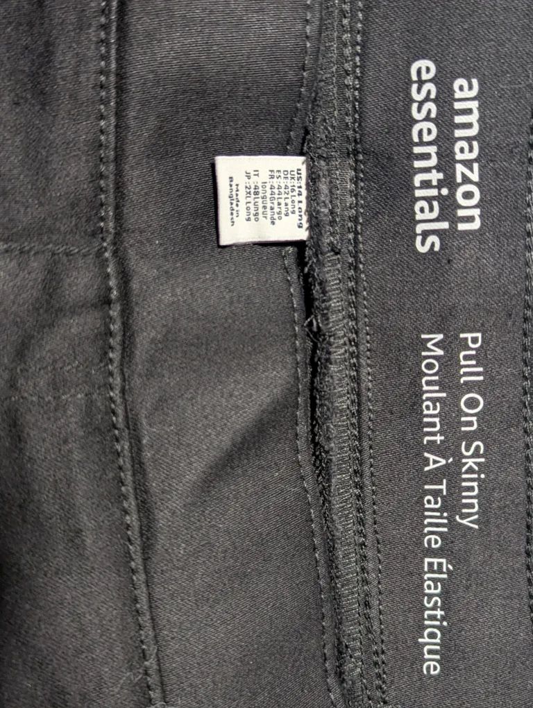 BNWOT  - Amazon Essentials Black Pull-On Jegging - Size 14 Long image indicator(3)