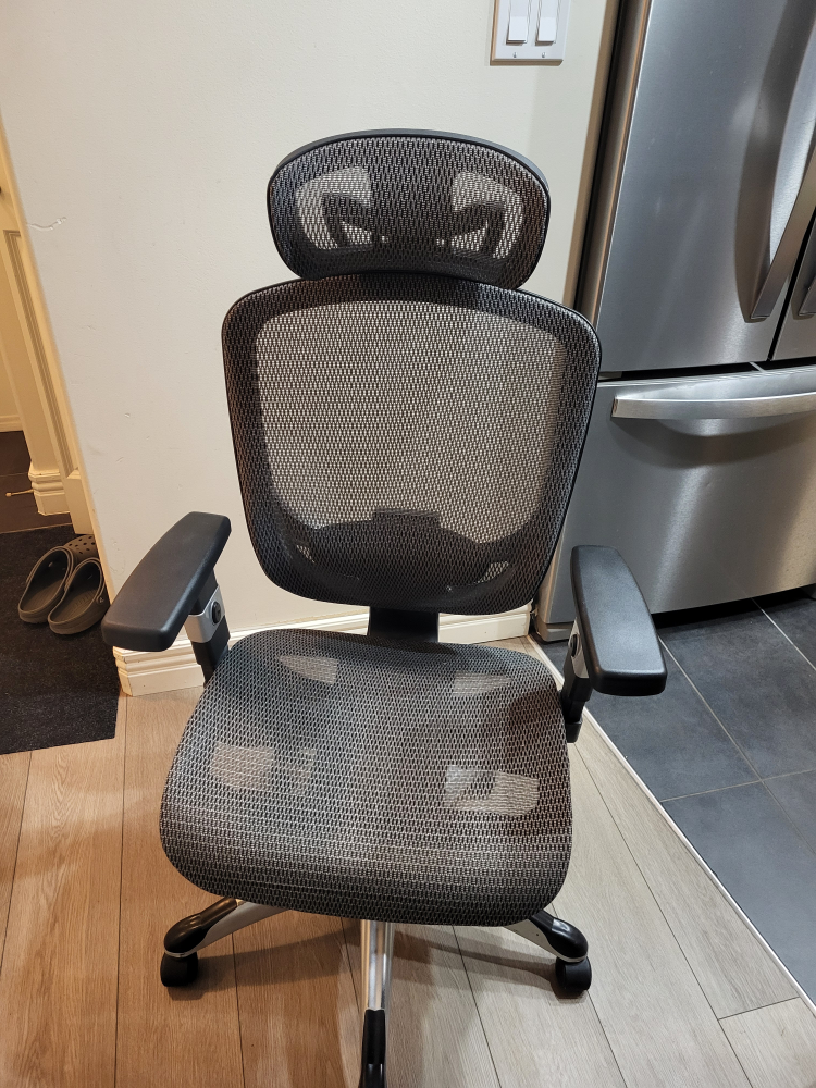 Ergonomic Mesh Office Chair - photo 2