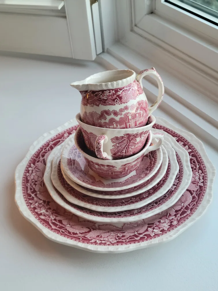 Vintage Masons Vista Red Ironstone China image indicator(2)