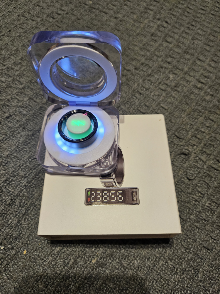 Brand new 2025 Smart Screen Rings health/sleep tracker