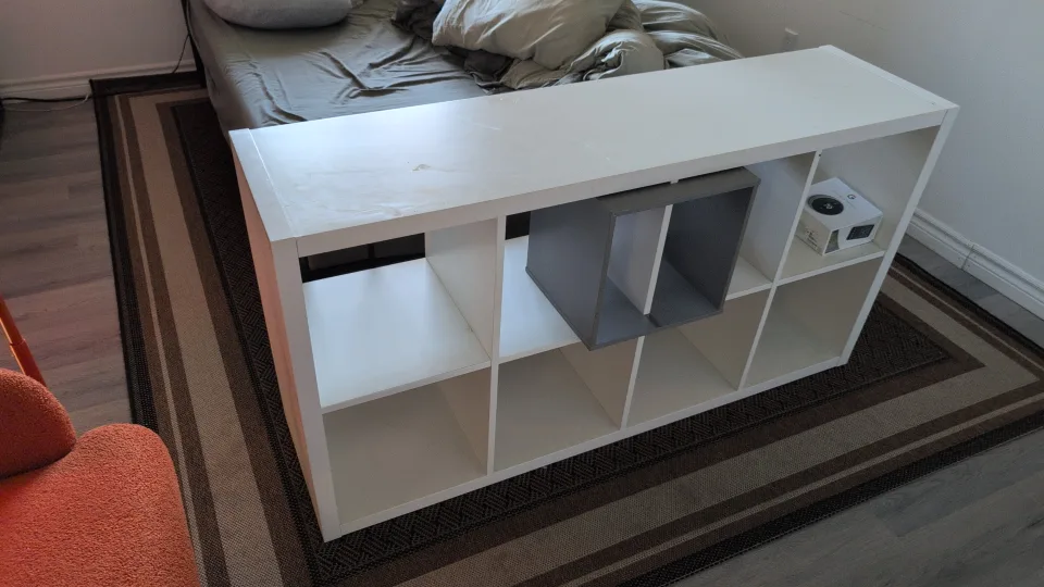 IKEA Kallax Shelf Unit - White image indicator(2)