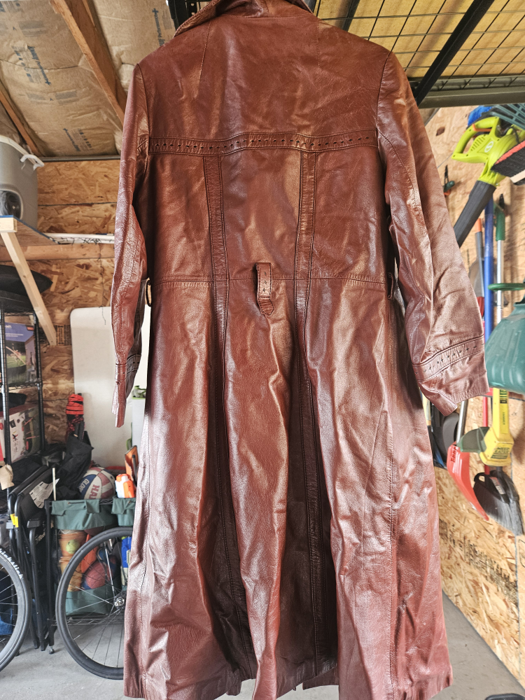 Suburban Heritage Leather Trench Coat - Size 14 - photo 3