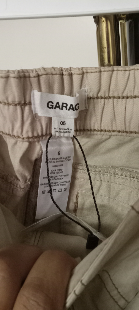 Garage Beige Cargo Pants - Size 5 - photo 4