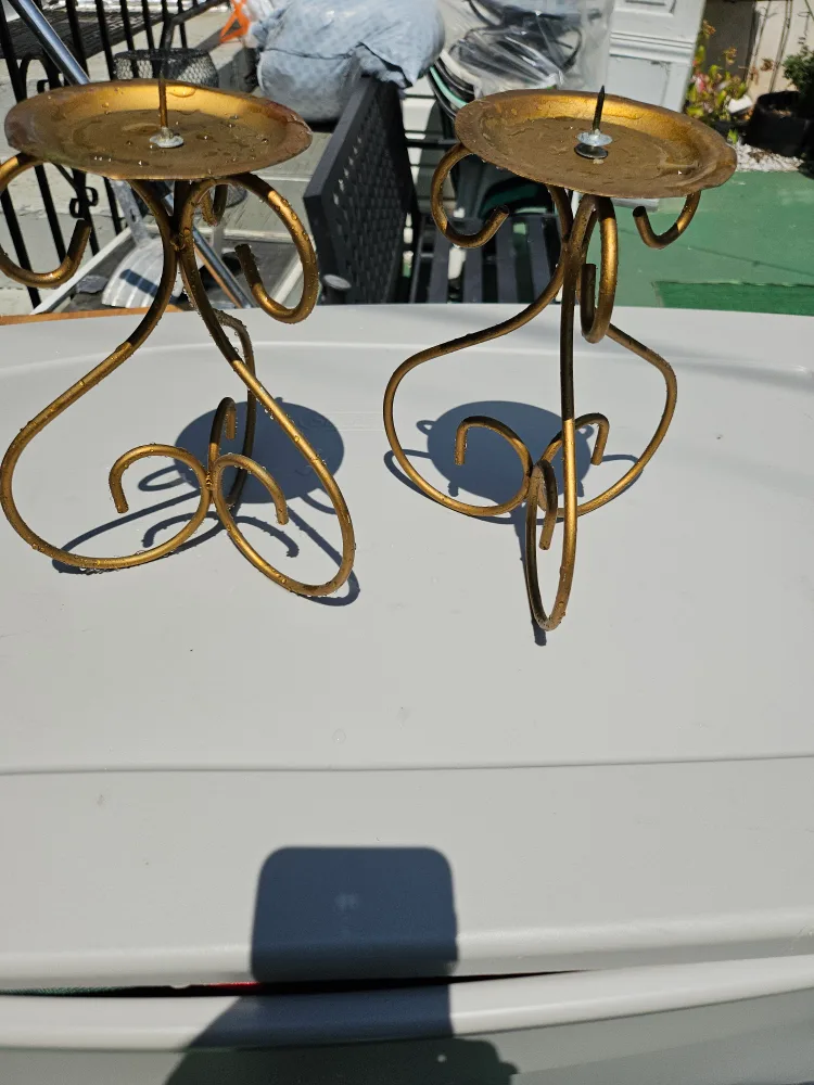 Gold Metal Candle Holders (Set of 2) image indicator(3)