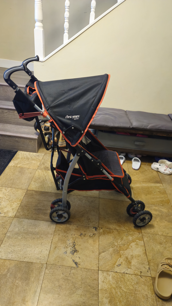 First Years ignite Stroller - Lightweight & Compact - photo 3
