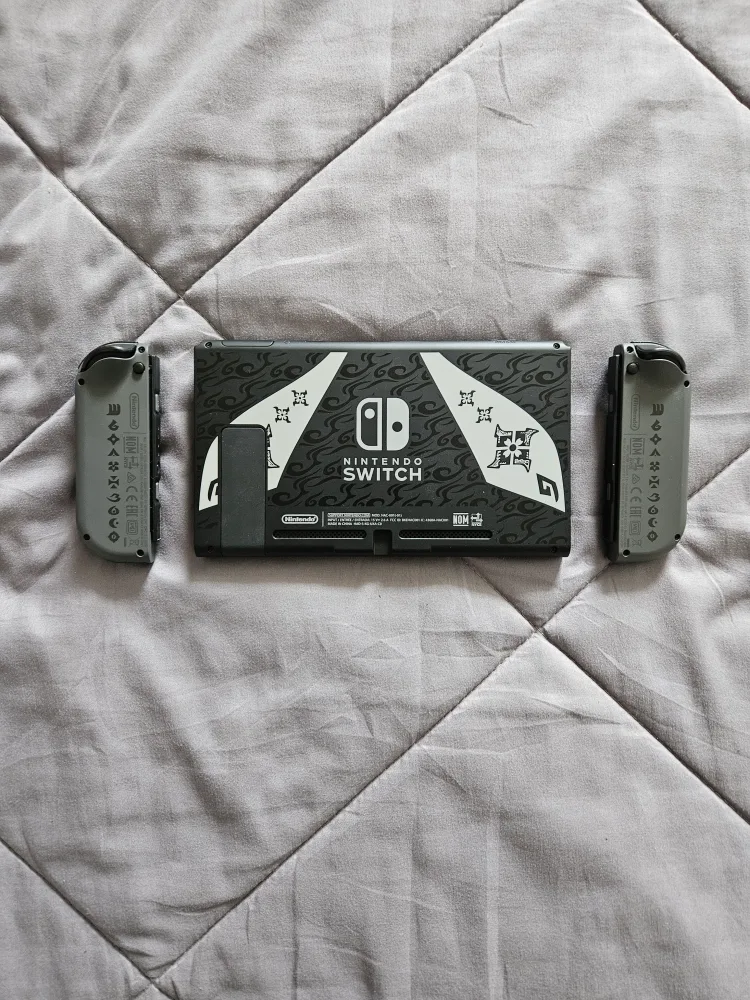 Nintendo Switch Monster Hunter Rise Deluxe Edition image indicator(7)