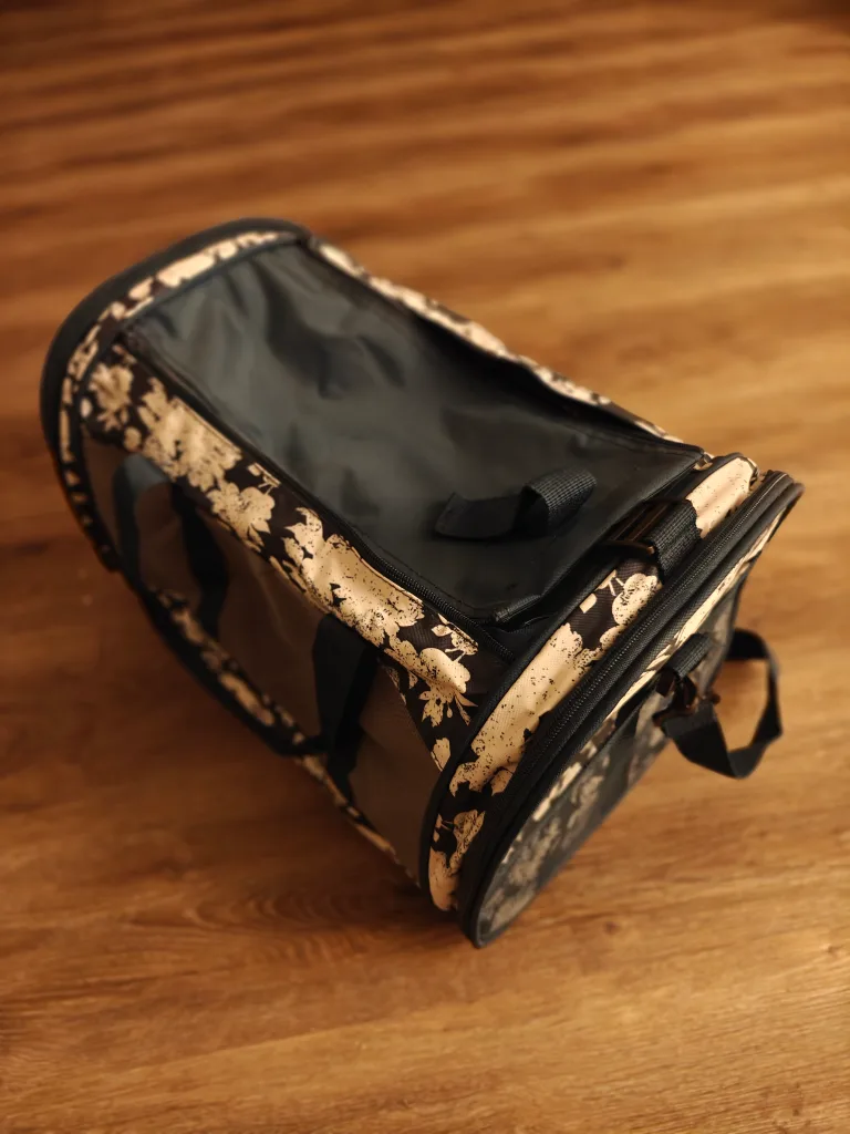 Whisker City® Blue Floral Soft-Sided Cat Carrier image indicator(4)