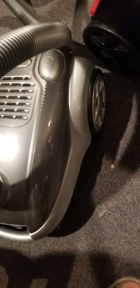 Fantom Vacuum Cleaner - Silver image indicator(6)