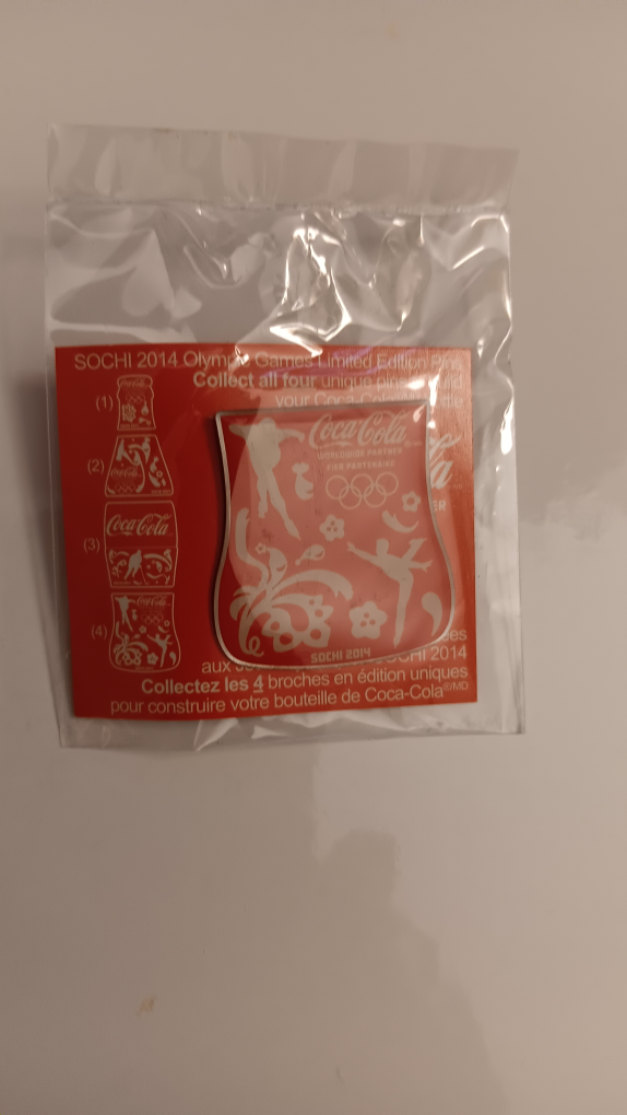 Two Coca-Cola Sochi 2014 Olympic Games Limited Edition Pins - photo 2