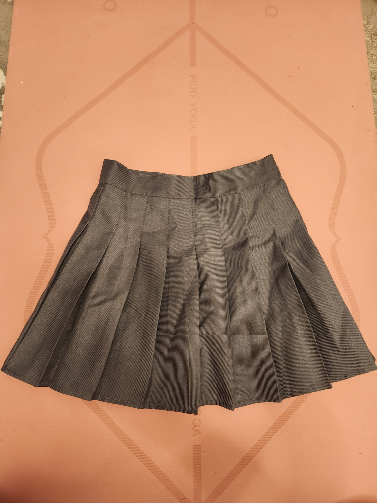 Assorted Skirts and Shorts Bundle, Size Small - photo 5