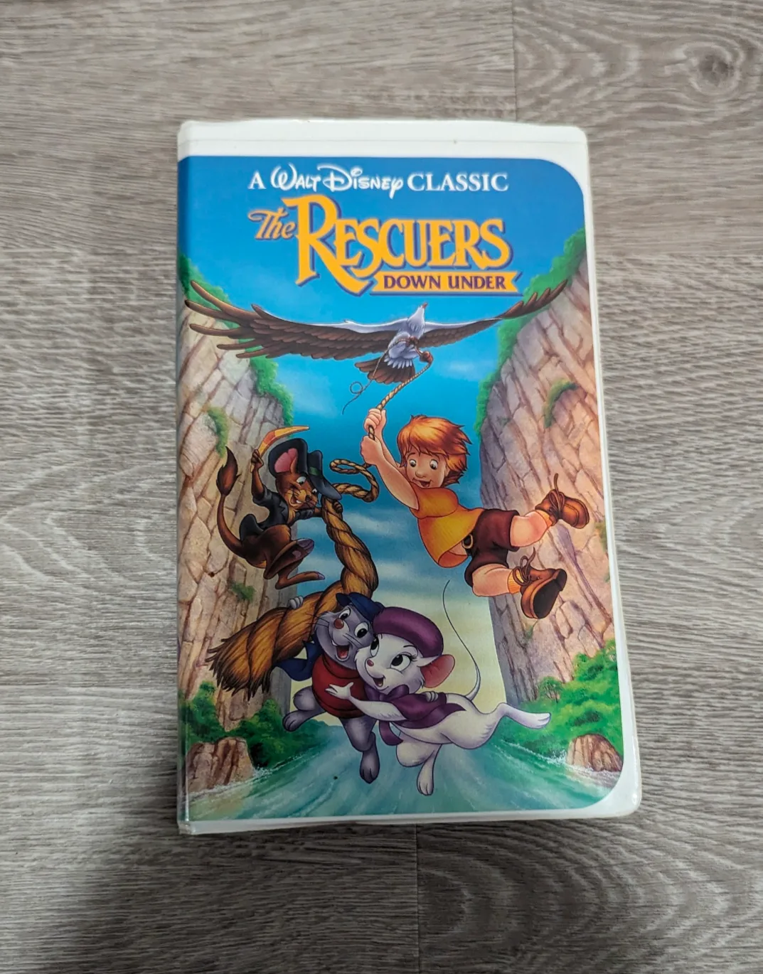 The Rescuers Down Under VHS Movie thumbnail