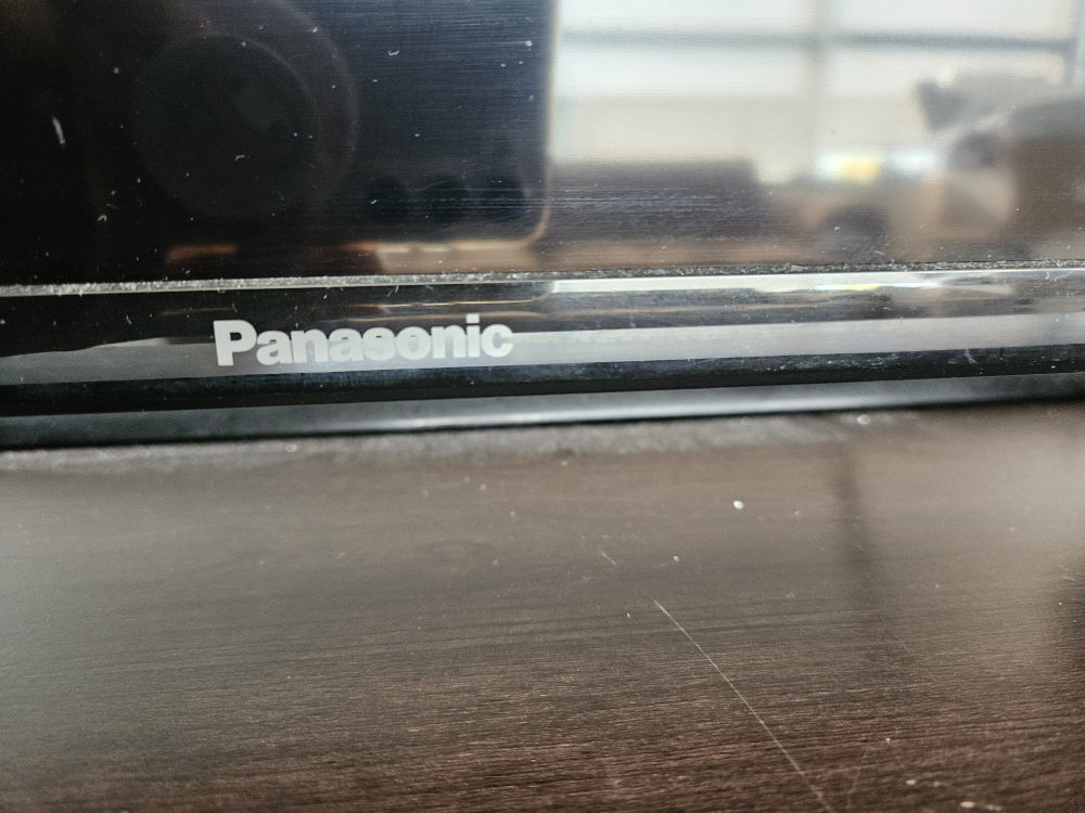 Panasonic TC-39A410C 39-inch LED TV - photo 2