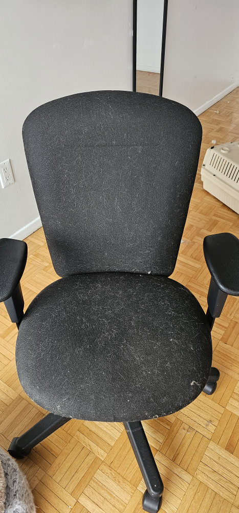 Black Office Chair -Used - photo 2
