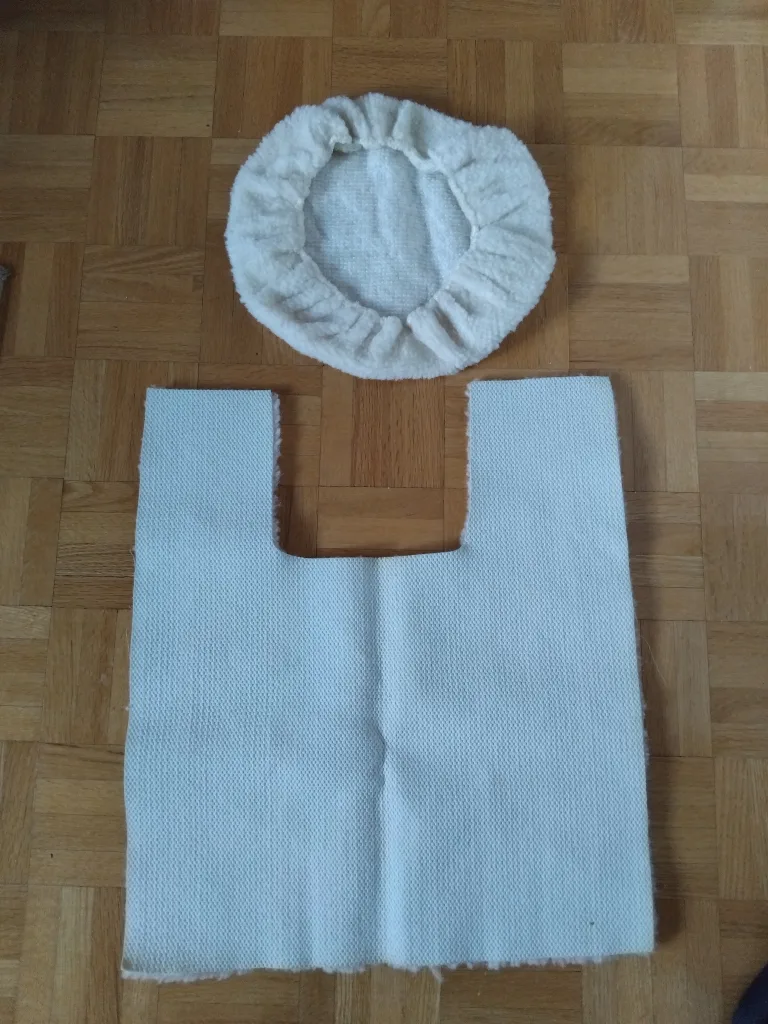 White Bathroom Rug Set - Toilet & Bath Mat image indicator(2)