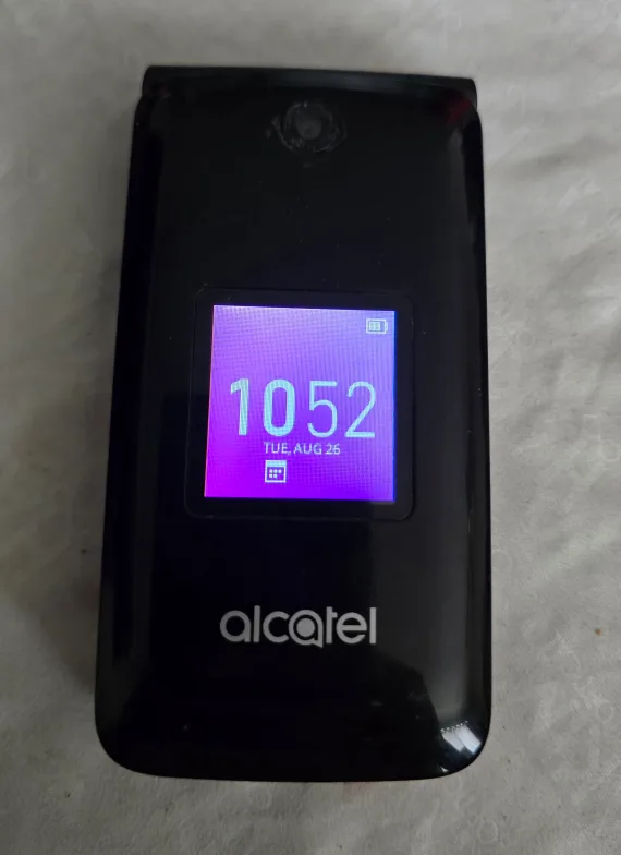 Alcatel Flip Phone -4044v thumbnail