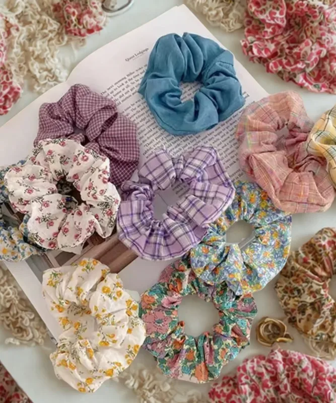 Stich & Labubu T-Shirts for Kids & Youth! 🎨 image indicator(10)