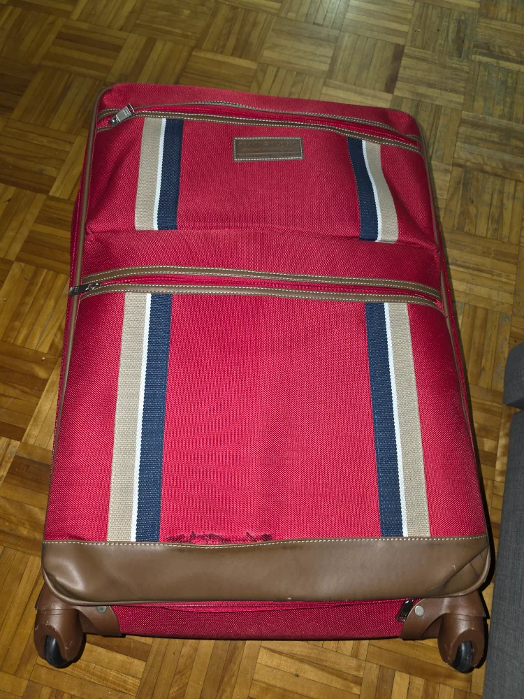 Heavy party wear sarees & Suitcase thumbnail