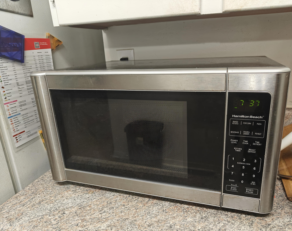 Hamilton Beach Microwave Oven