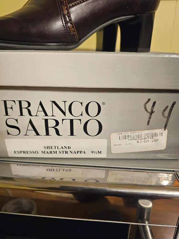 Franco Sarto Shetland Espresso Boots - Size 9.5M image indicator(5)