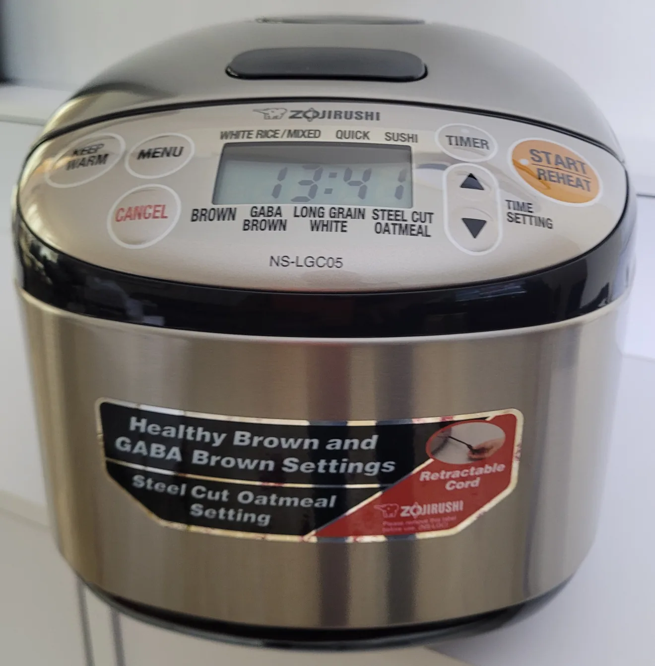 Zojirushi NS-LGC05 Rice Cooker thumbnail