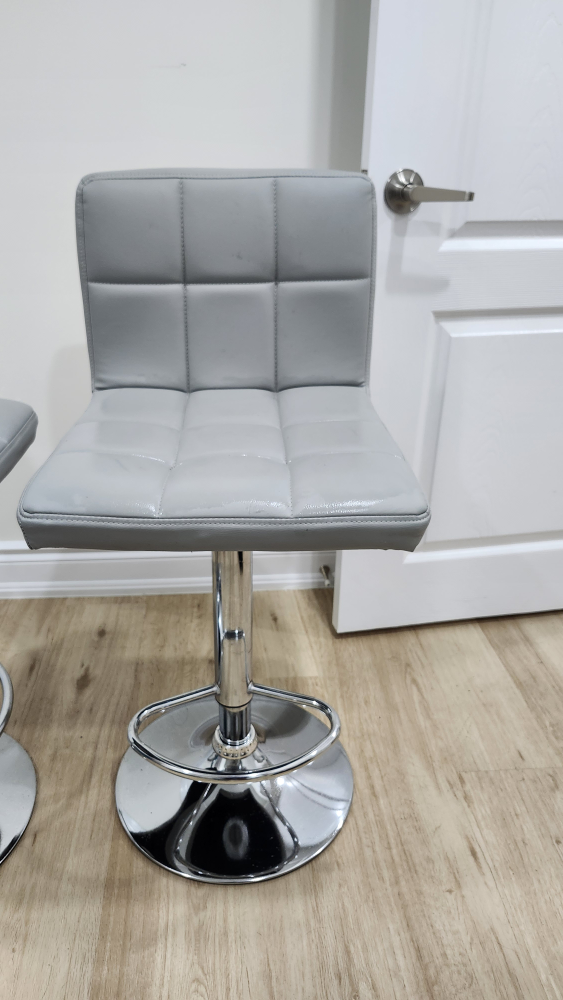 Set of 2 Grey Bar Stools - photo 2