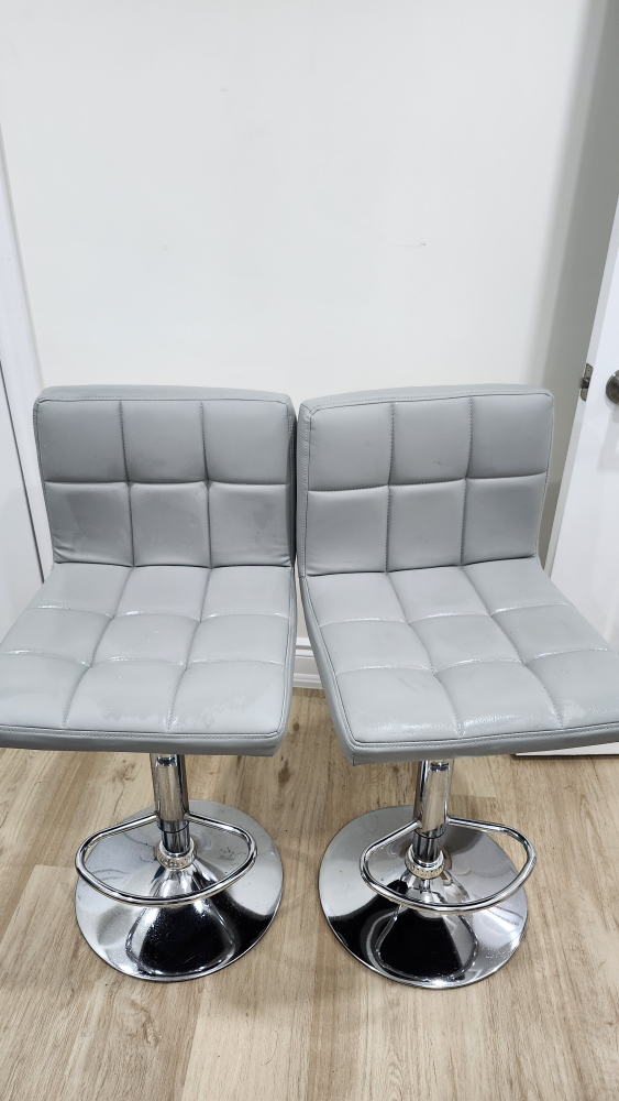 Set of 2 Grey Bar Stools - photo 4