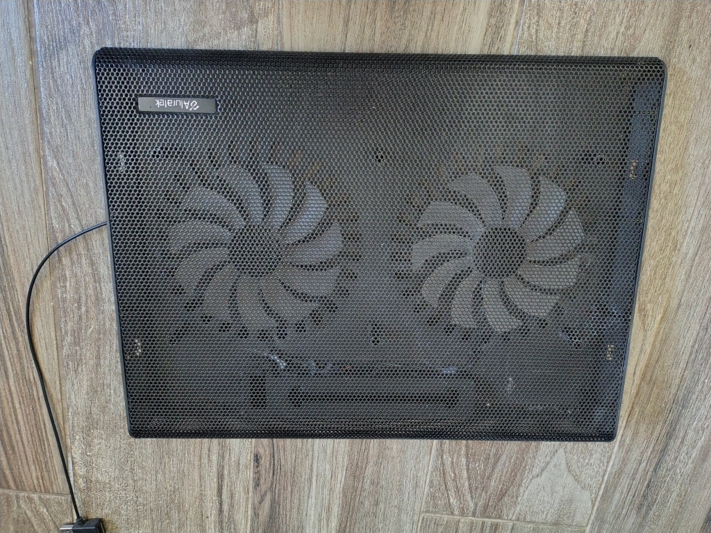 Aluratek Laptop Cooling Pad