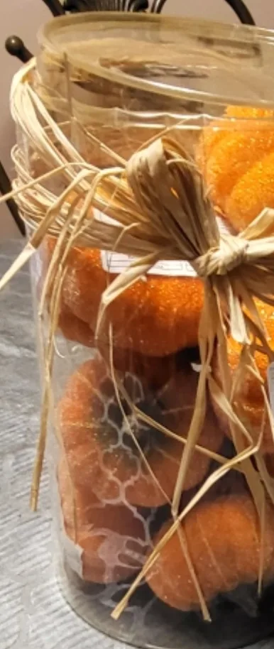 Fall Harvest 11 Mini Pumpkins Decor image indicator(2)