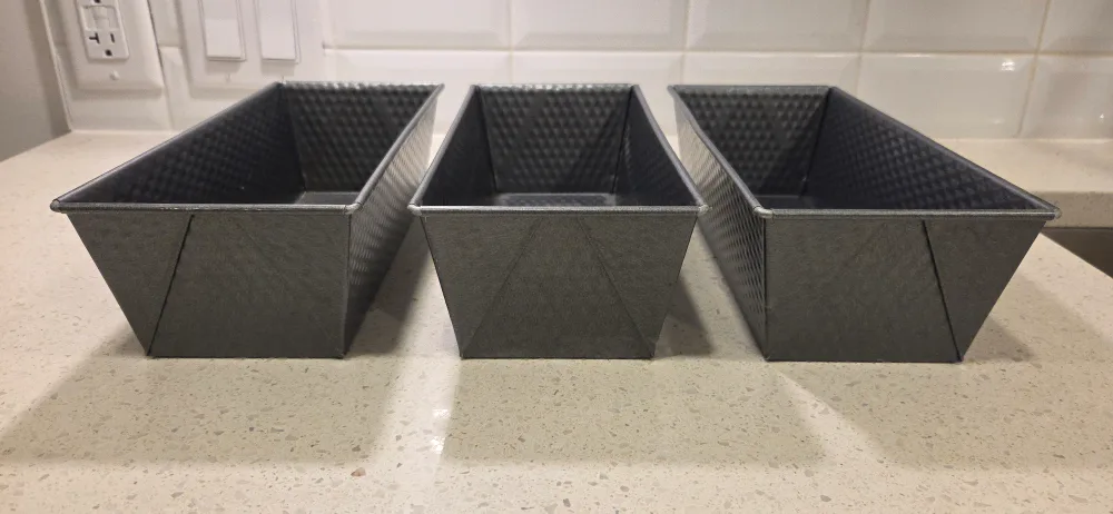 Kaiser Original Loaf Pans - Set of 3 image indicator(2)