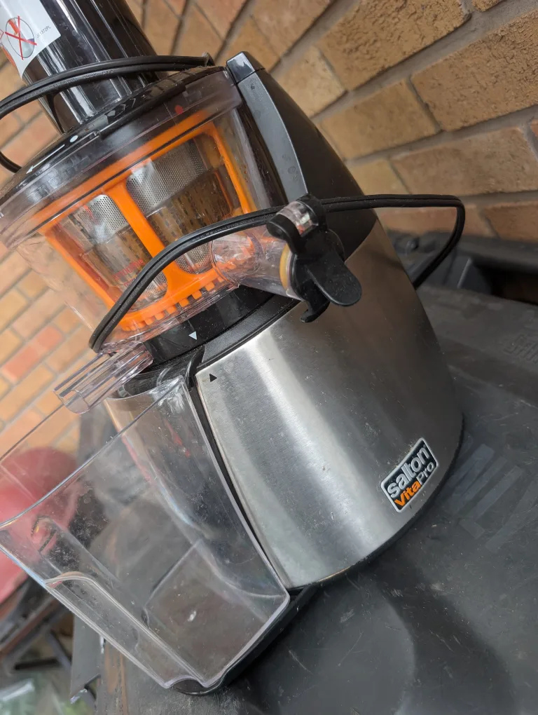 Salton VitaPro Juicer image indicator(4)