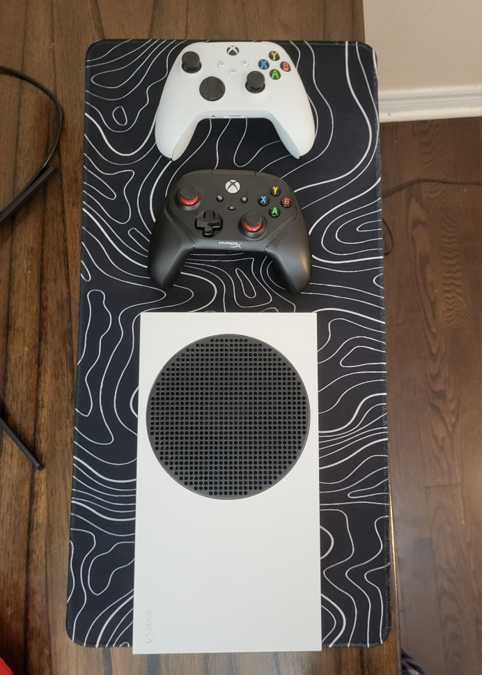 Xbox Series S Console 512GB + 1 Controllers - photo 3