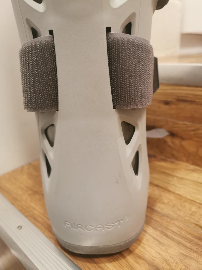 Aircast Boot - Size Medium - photo 4