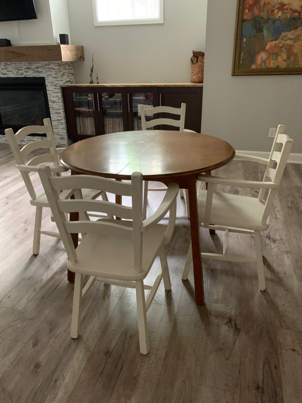 Round Wooden Dining Table