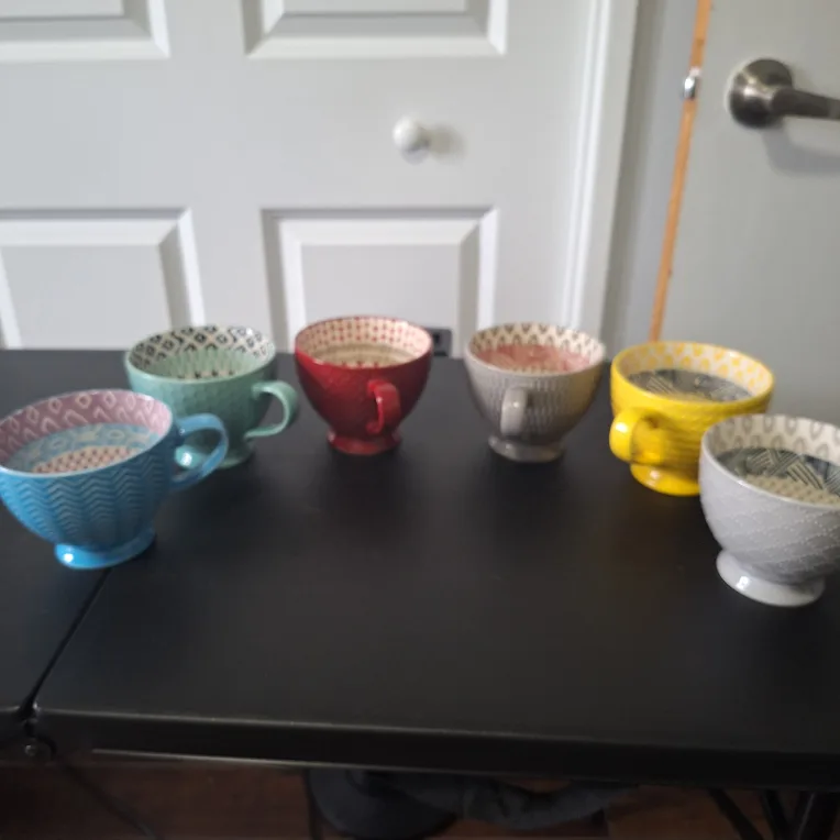 Set of Decorative Mugs thumbnail