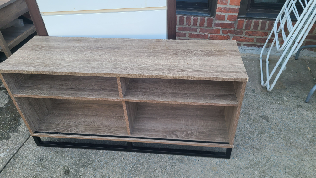 Tv stand - photo 3